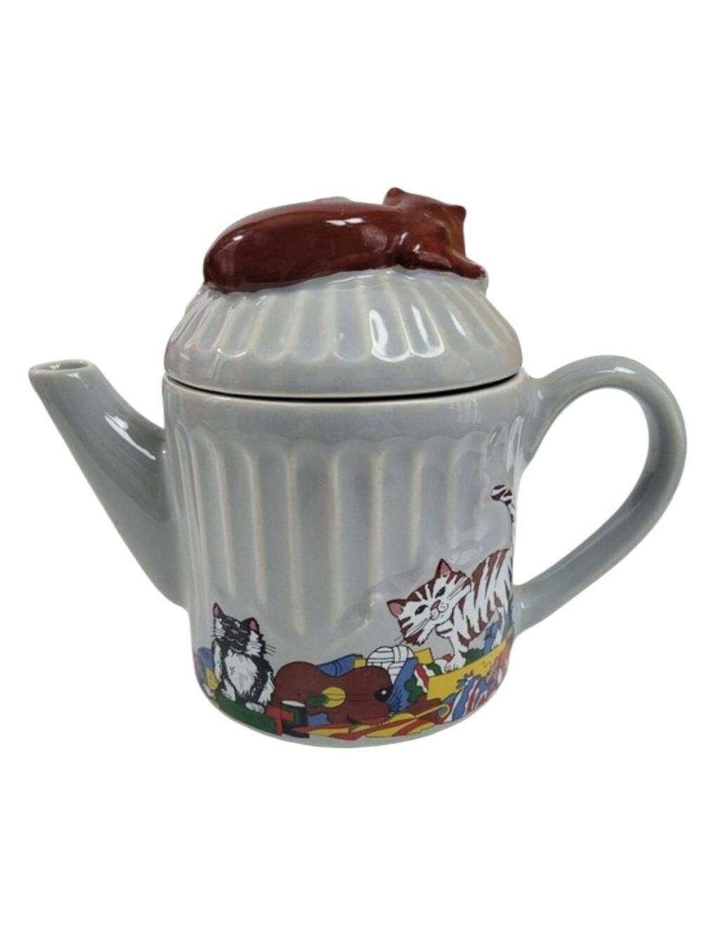 Vintage Whimsical Teapot Feline Collection by Judith Wootton Wade England